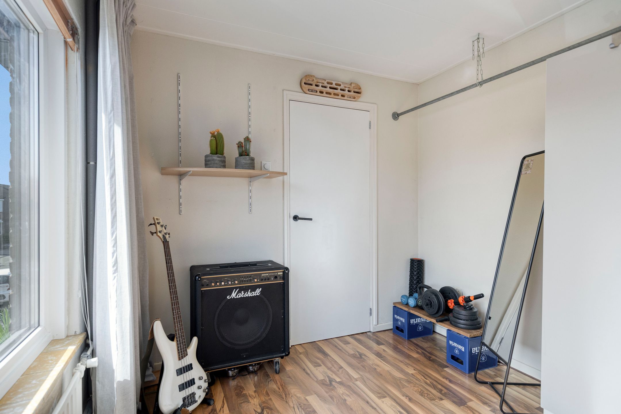 Photo 24 of Irenestraat 4