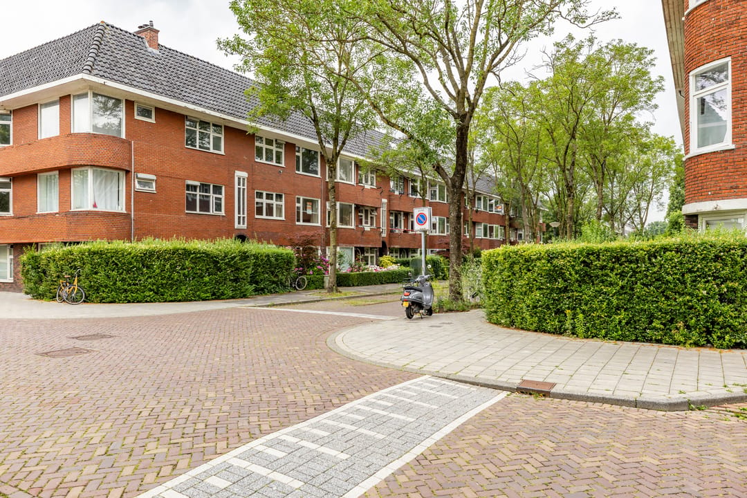Photo 28 of Hamburgerstraat 4