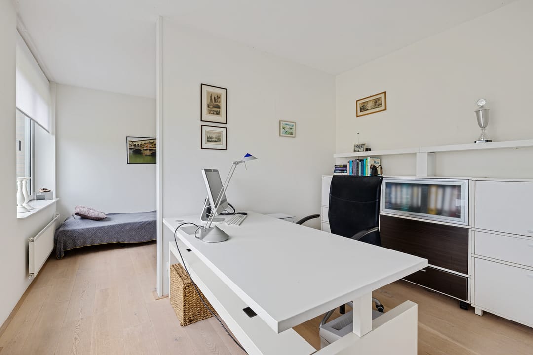 Photo 22 of De Malus 137