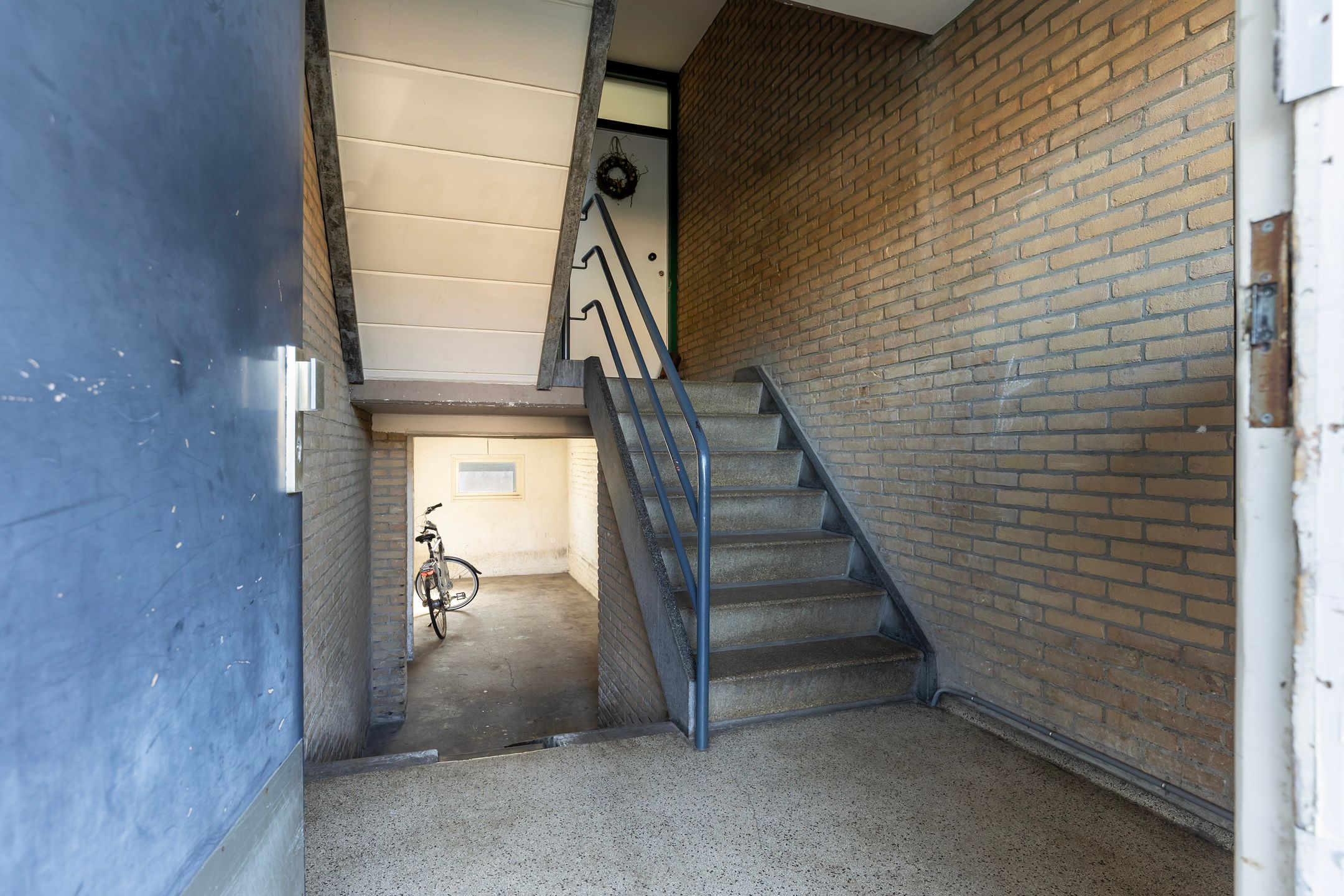 Photo 3 of Lekstraat 203