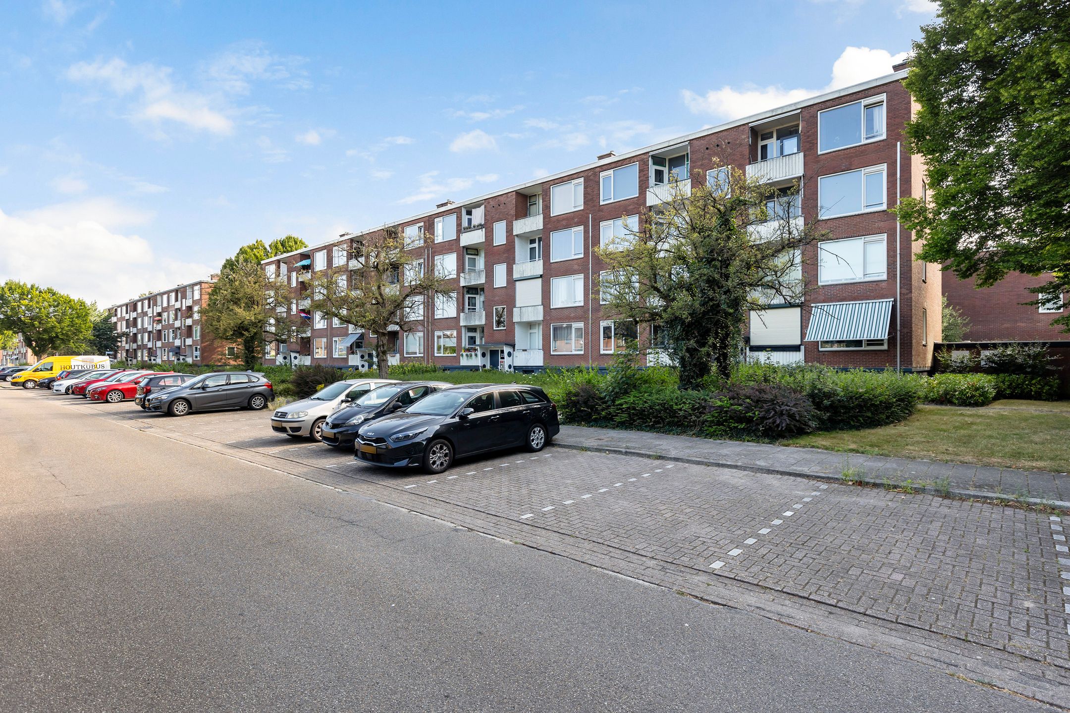 Photo 27 of Lekstraat 203