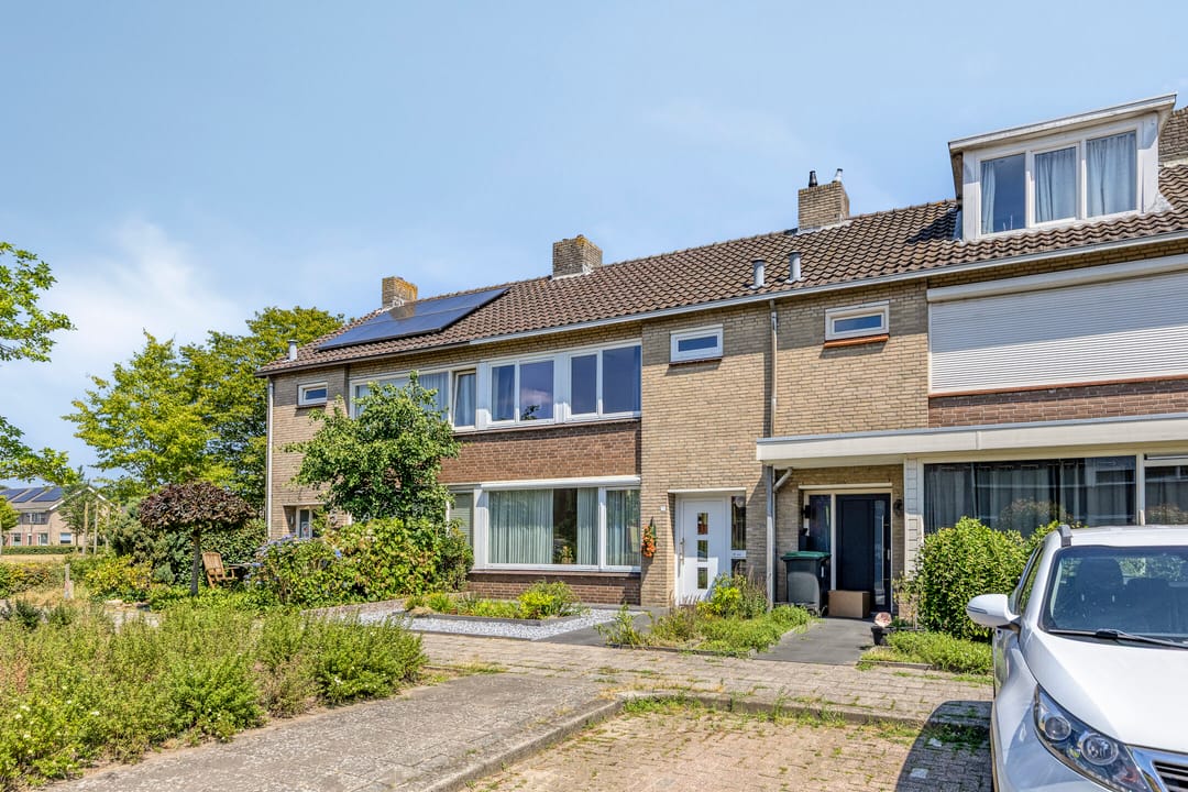 Photo 2 of Vespuccistraat 7