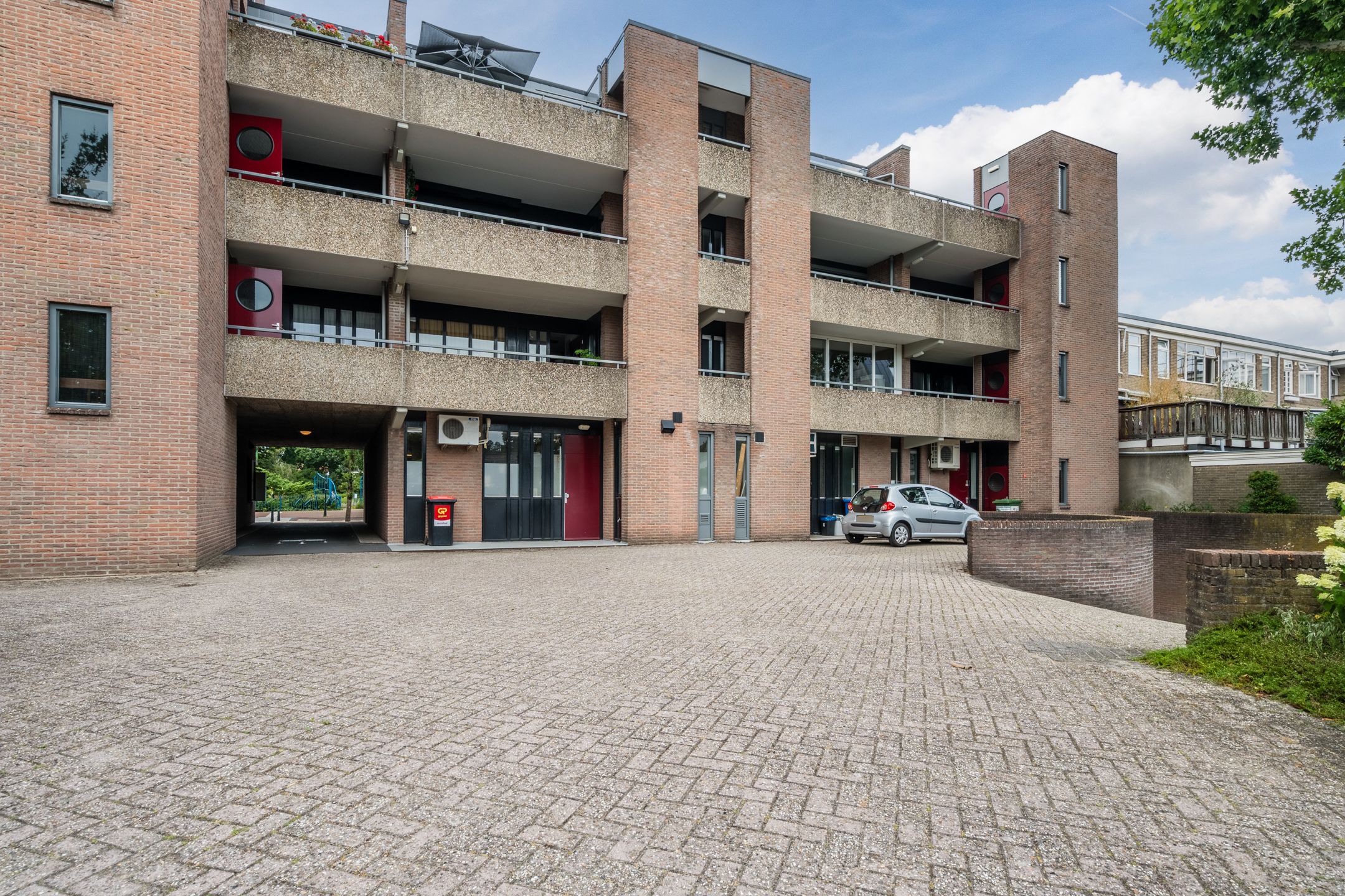 Photo 30 of Slotlaan 96-B