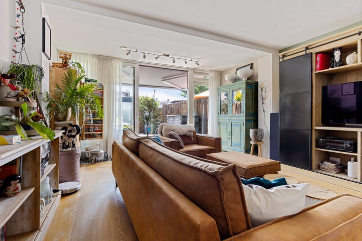 Tussenwoning te koop: Dr Joh G Mezgerstraat 94, Zandvoort