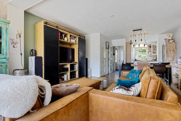 Tussenwoning te koop: Dr Joh G Mezgerstraat 94, Zandvoort