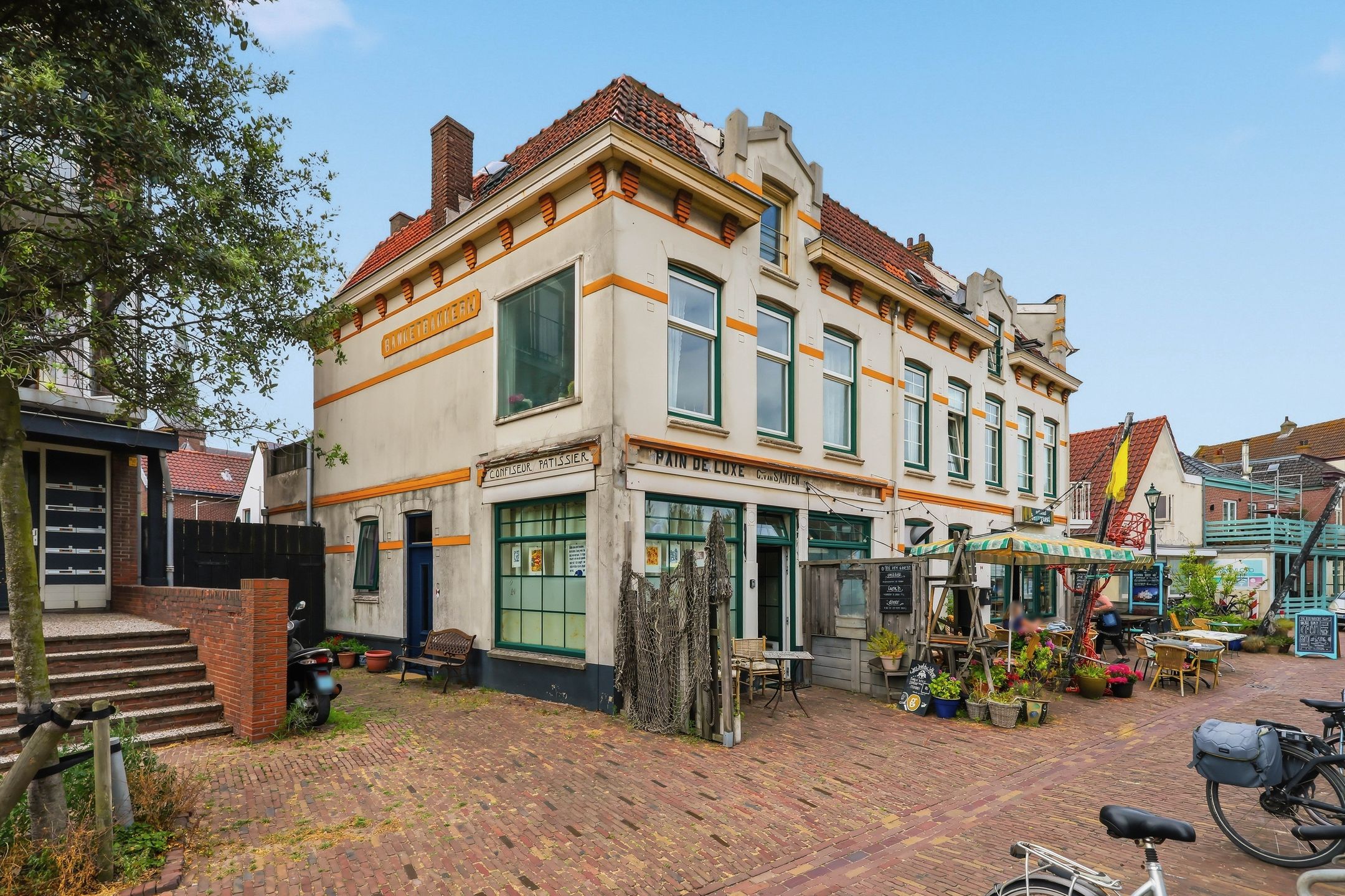 Voorstraat 2 