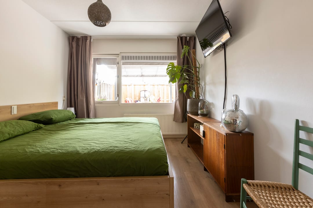Photo 16 of Leeghwaterstraat 2