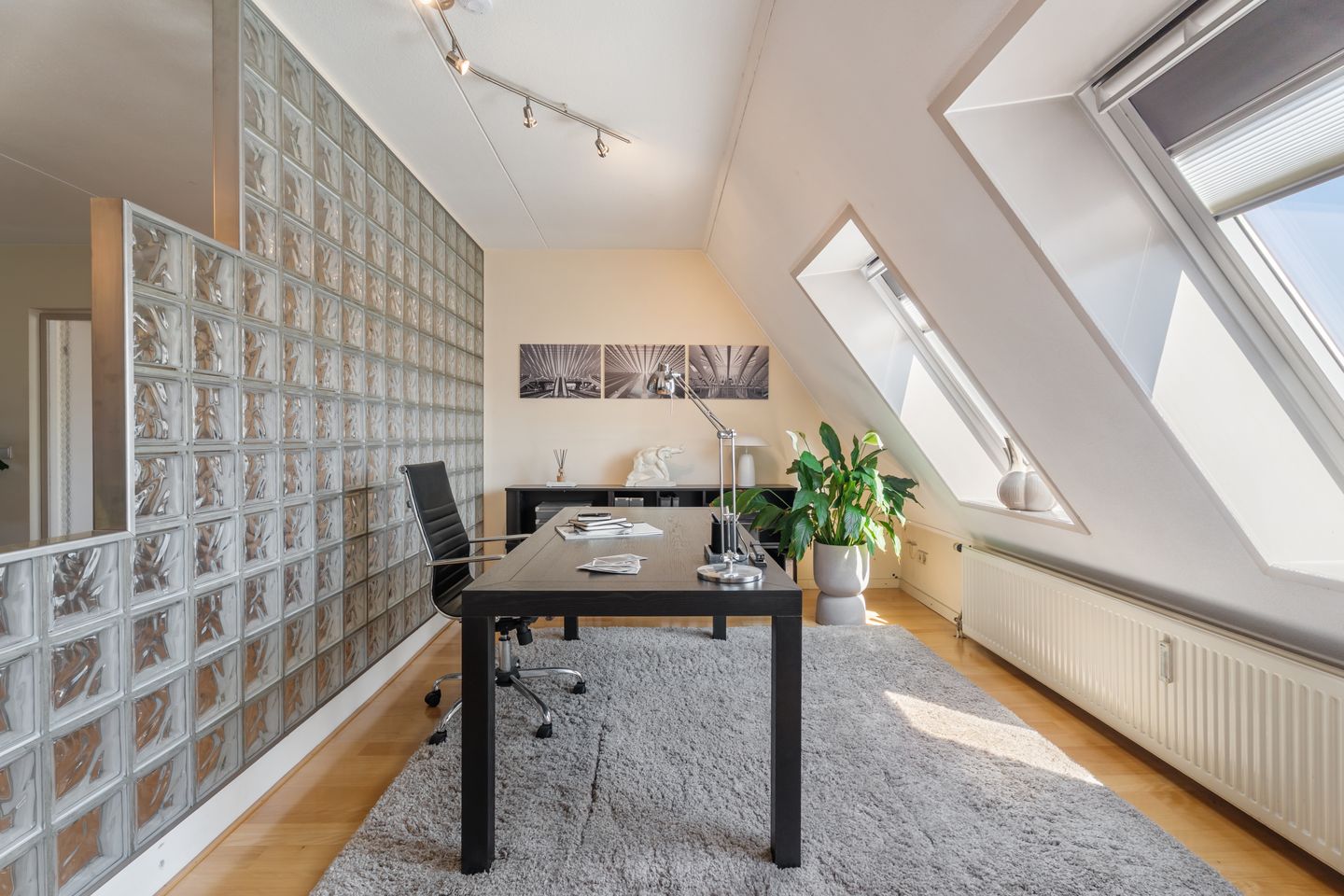 Photo 19 of Schiekade 584