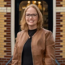 Laura Konings - NVM Register Makelaar & Taxateur