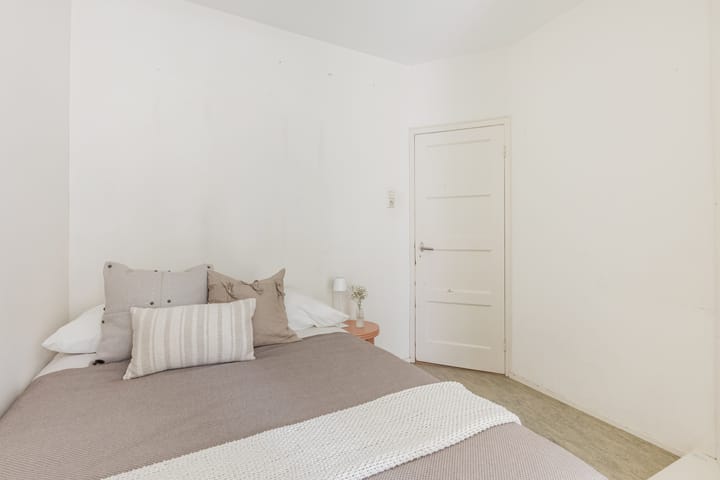 Studio te koop: Christiaan de Wetstraat 19H, Amsterdam