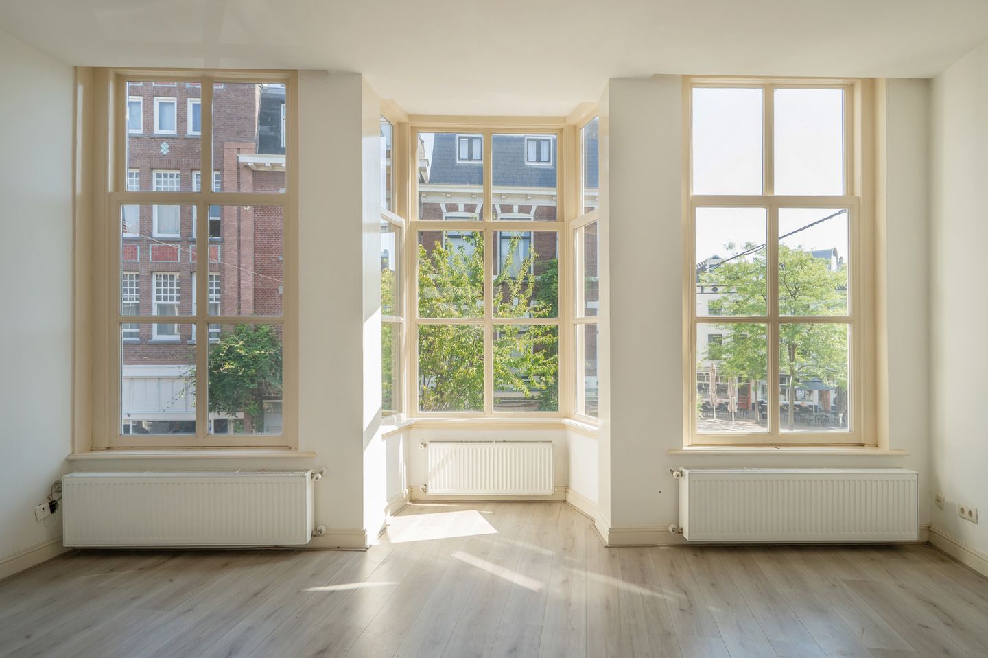 Bekijk foto 2 van Wagenstraat 175-A
