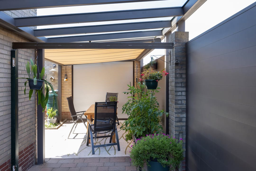 Photo 38 of Witte de Withstraat 9