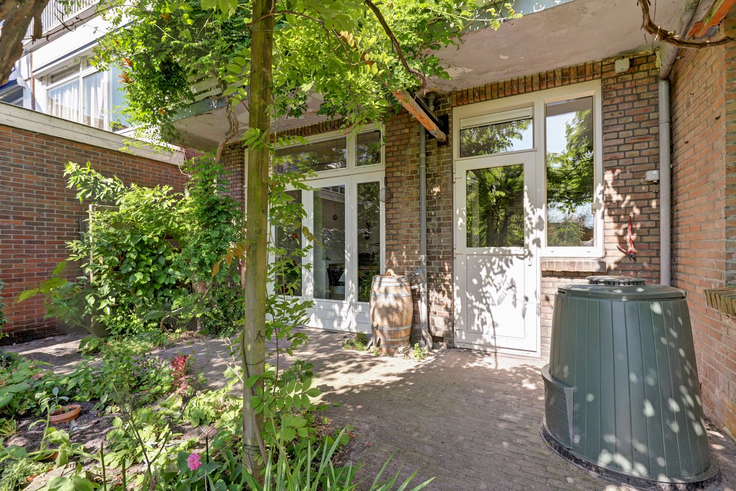 Photo 49 of Spoorsingel 42-A