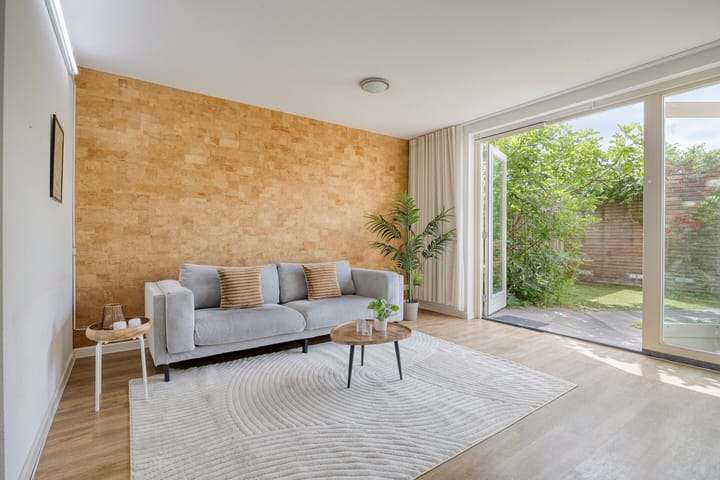 Tussenwoning te koop: Leostraat 47, Eindhoven