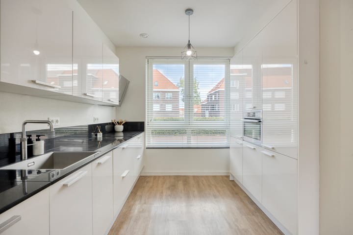 Tussenwoning te koop: Leostraat 47, Eindhoven