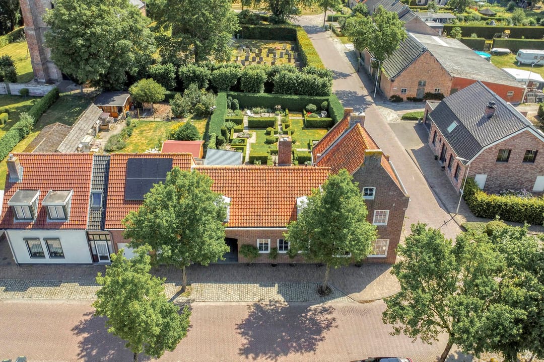 Photo 7 of Dorpsstraat 13