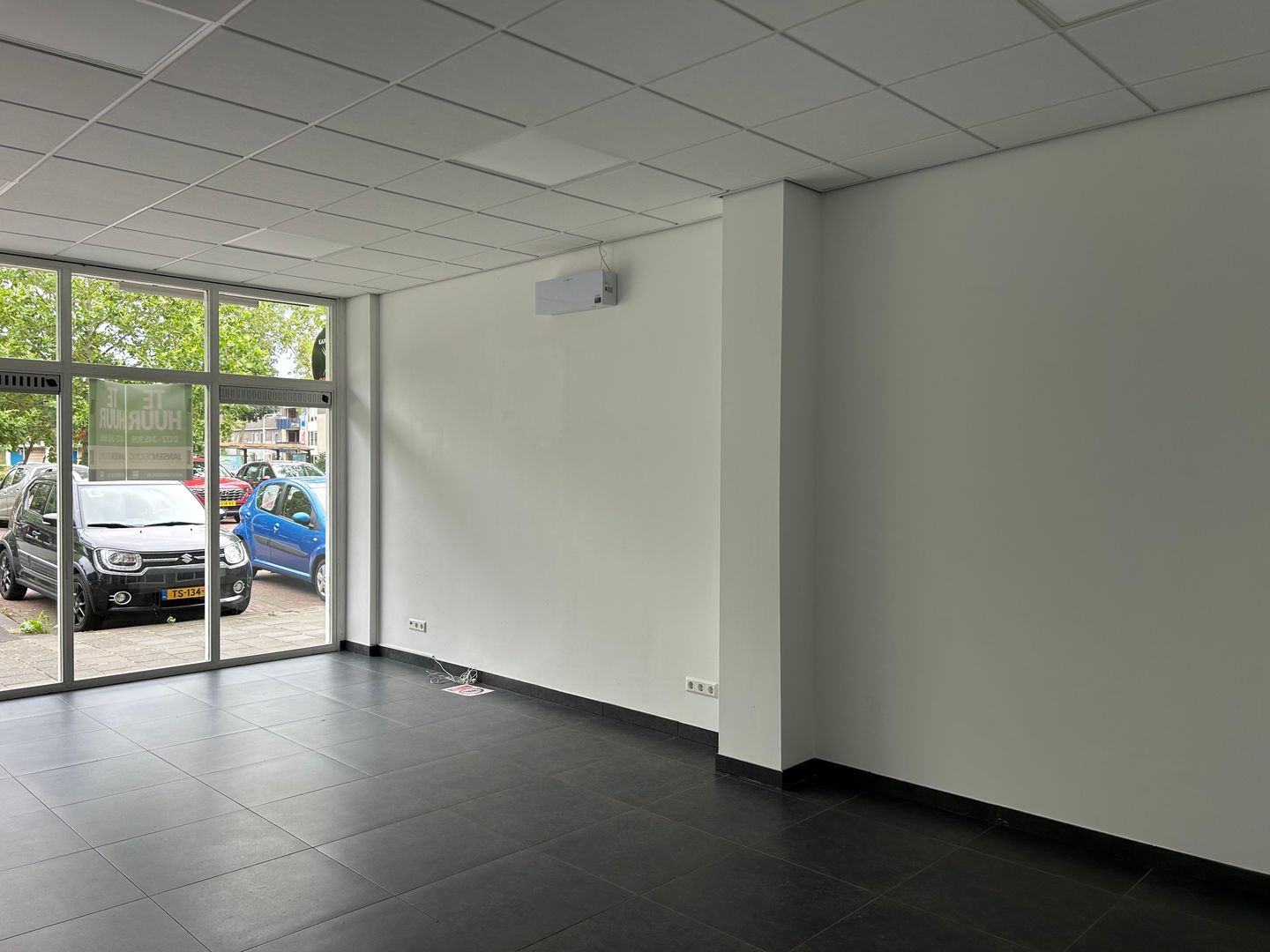 View photo 3 of Koningshof 73-A