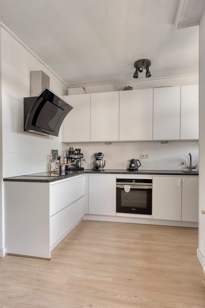 Appartement te koop: Vlaardingerdijk 189A, Schiedam
