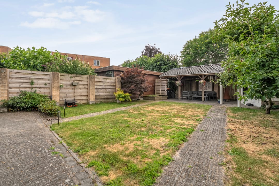 Photo 46 of Beethovenstraat 73