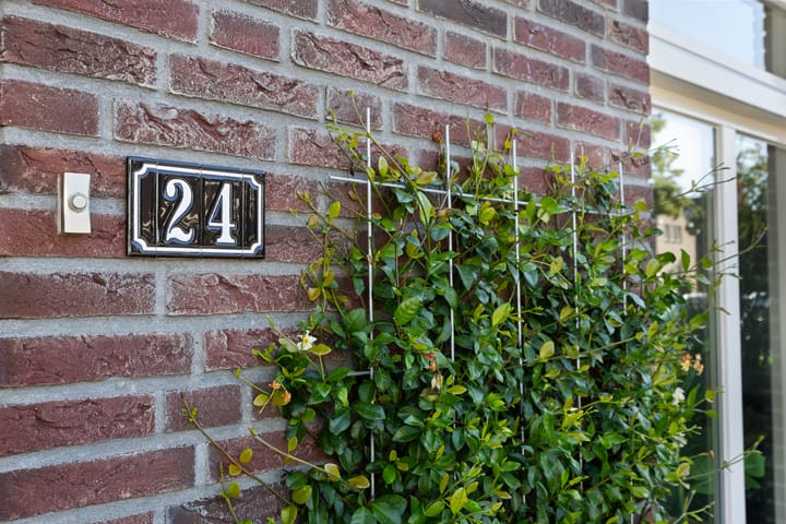 Tussenwoning te koop: Hoofdstraat 24, Schijndel