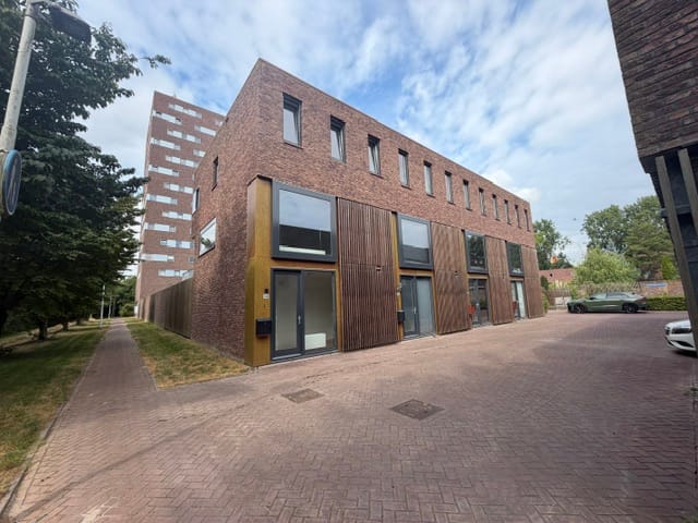 Foto 1 van Zonnebaarsstraat 14