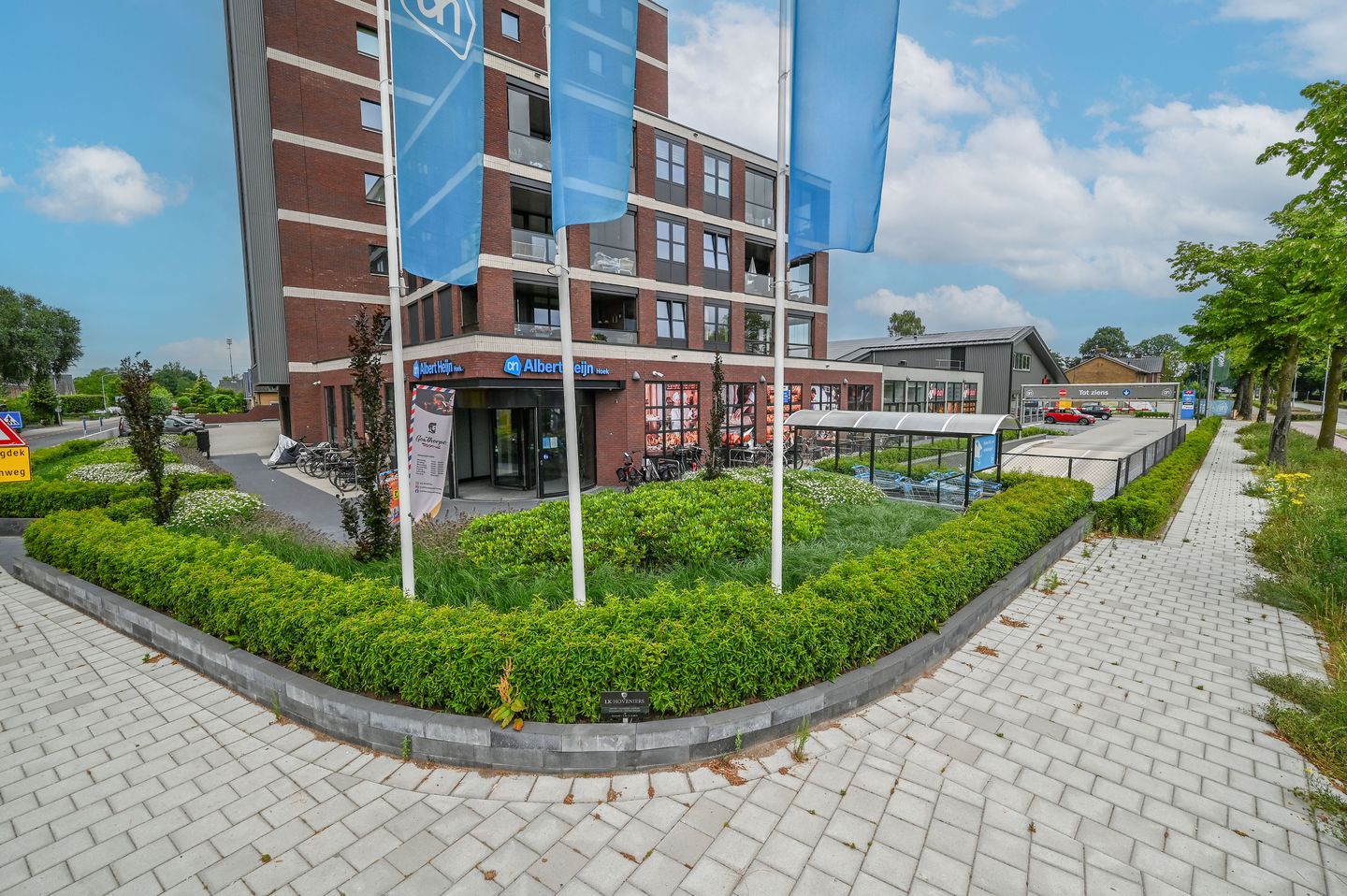 View photo 2 of Edeseweg 101