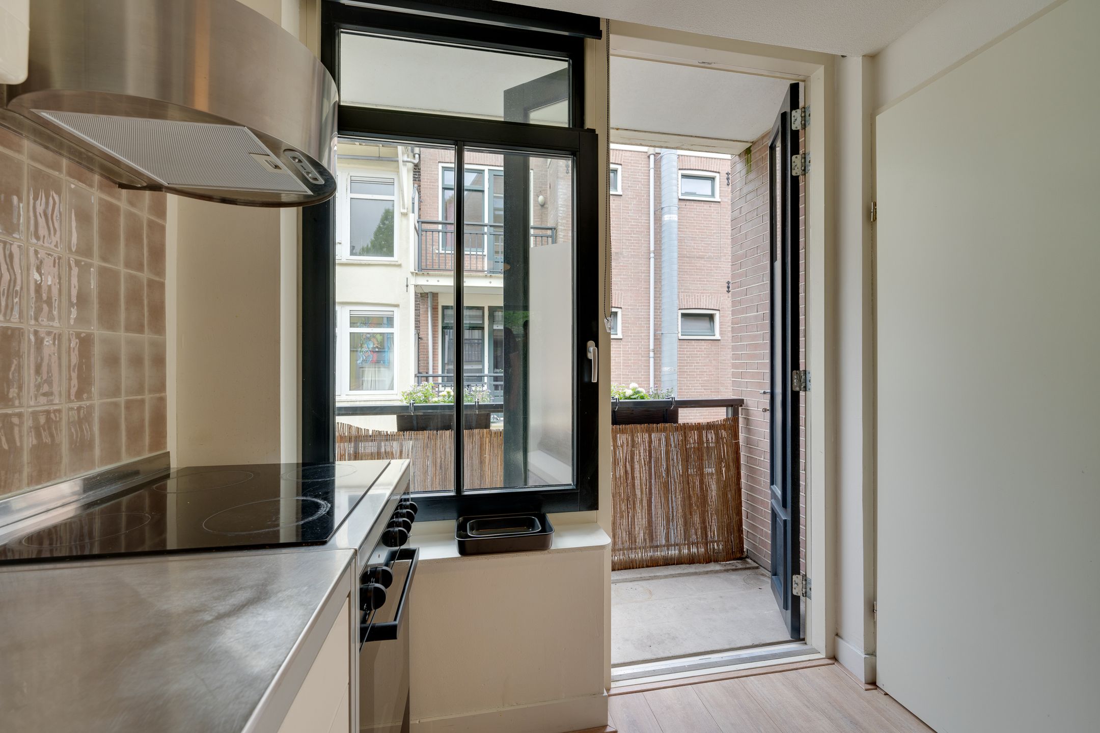 Photo 6 of Blankenstraat 93-C