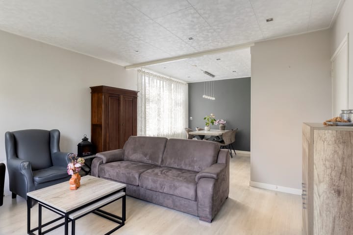 Vrijstaande woning te koop: Lavendeldijk 9, Oostdijk