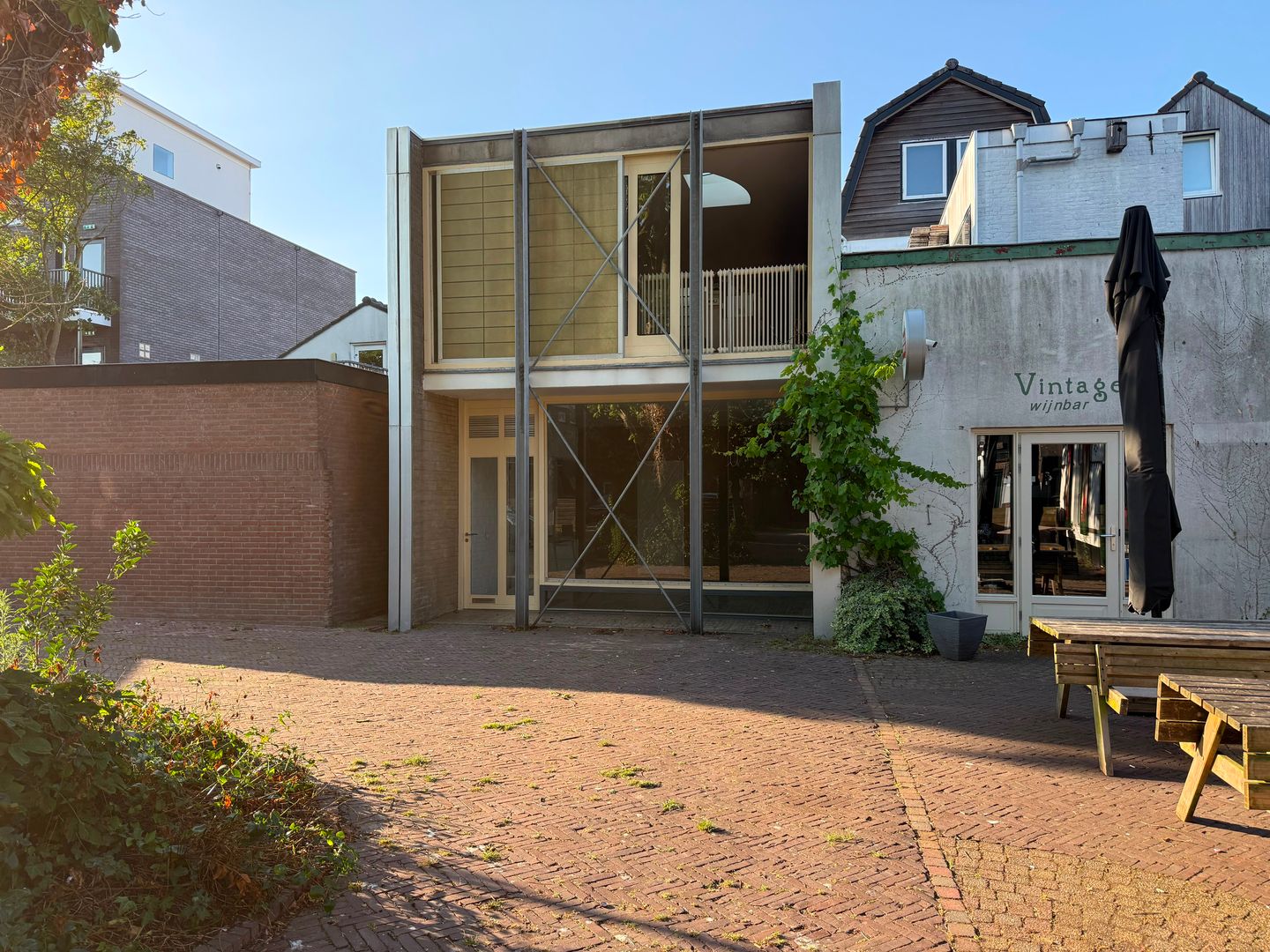 View photo 2 of Biersteeg 17