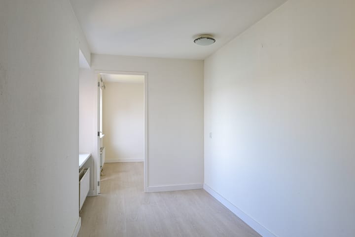 Appartement te koop: Buitenbassinweg 773, Rotterdam