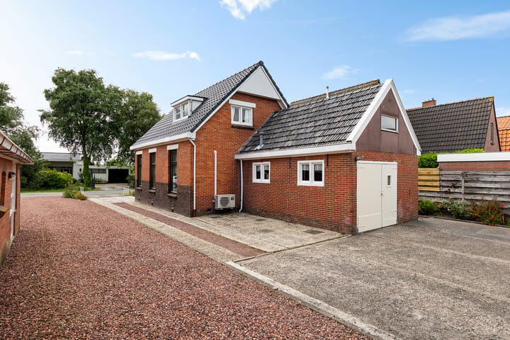 Vrijstaande woning te koop: Holwierderweg 10, Appingedam