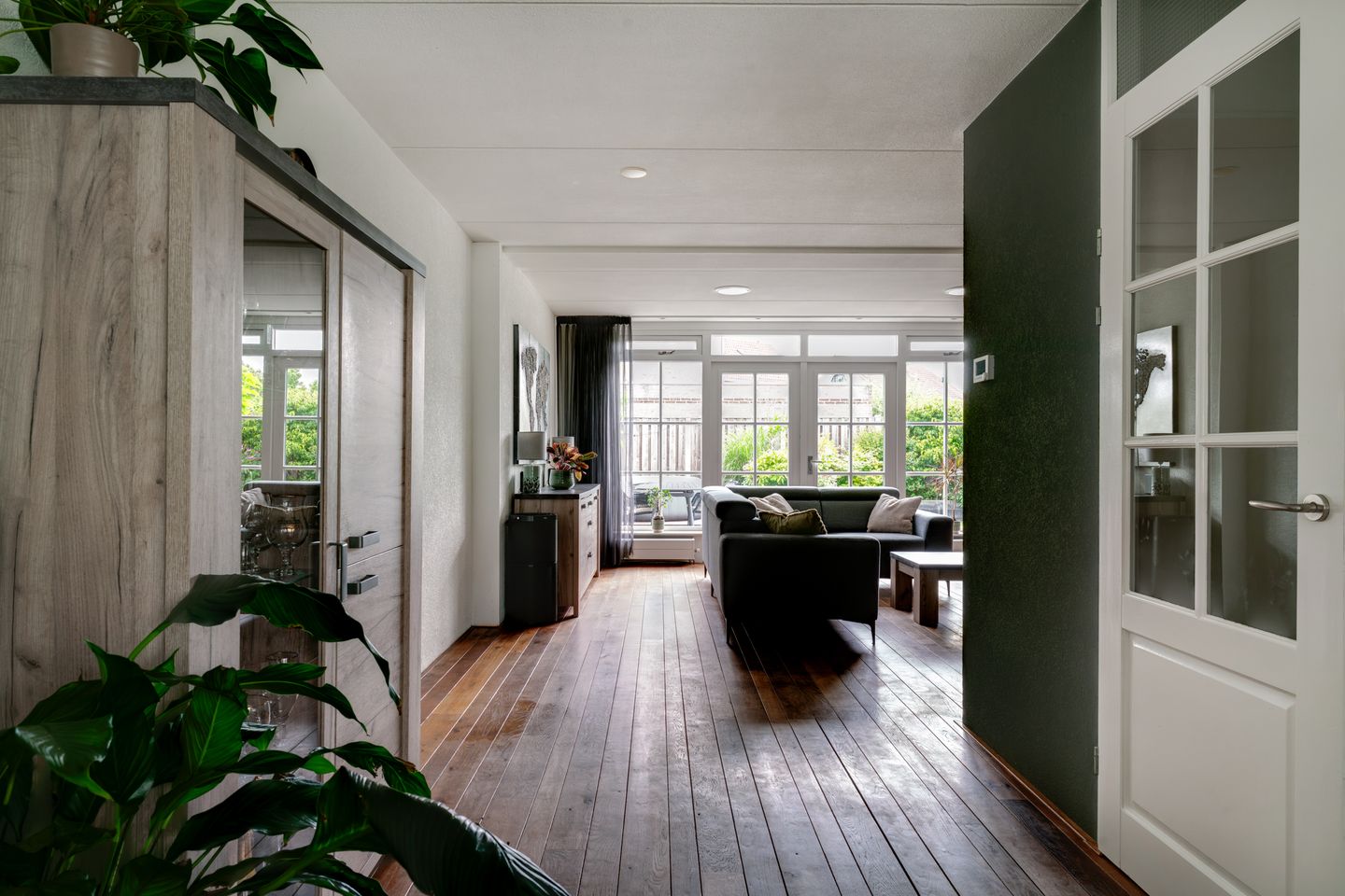 Photo 10 of Huissensestraat 1-A