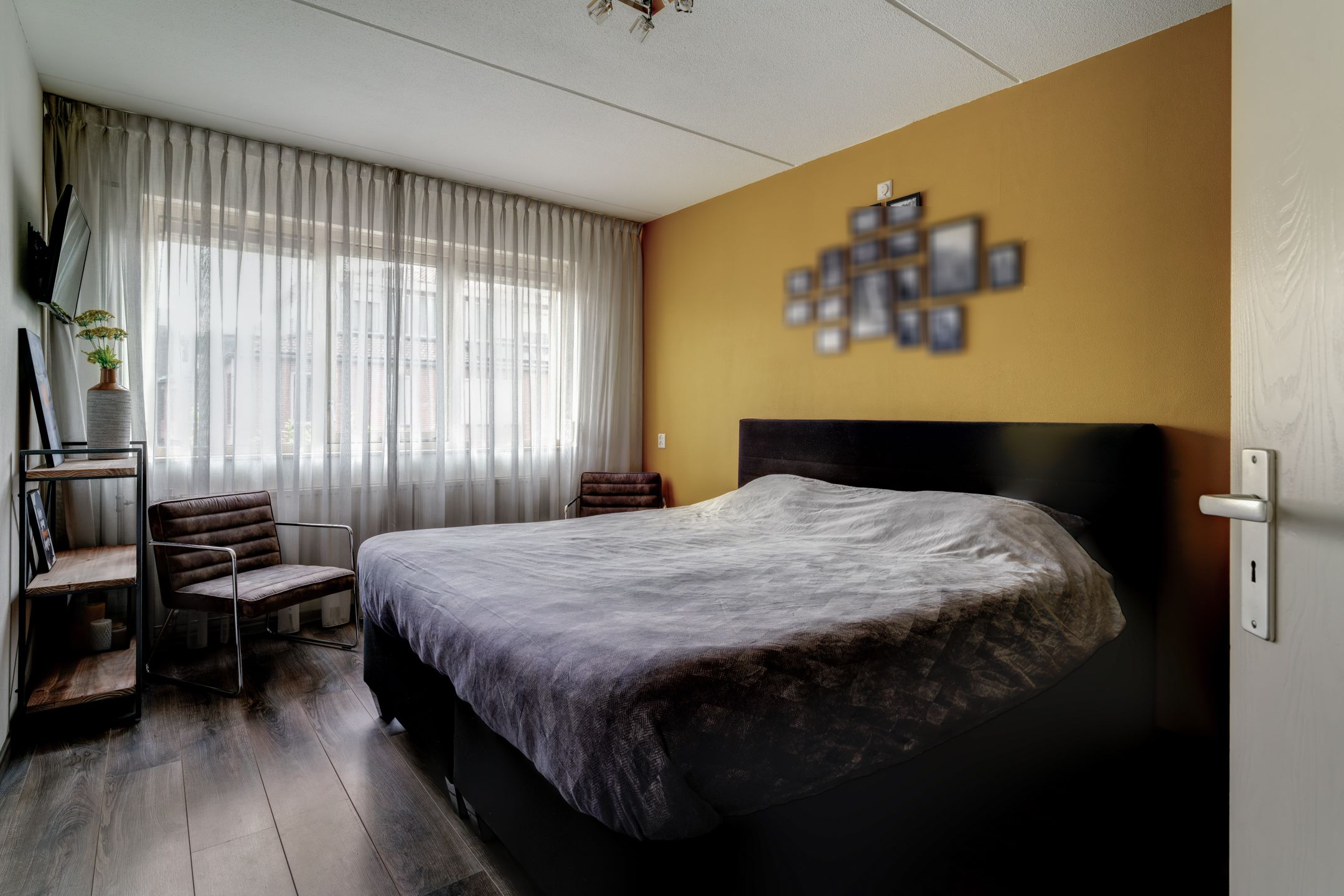 Photo 27 of Huissensestraat 1-A