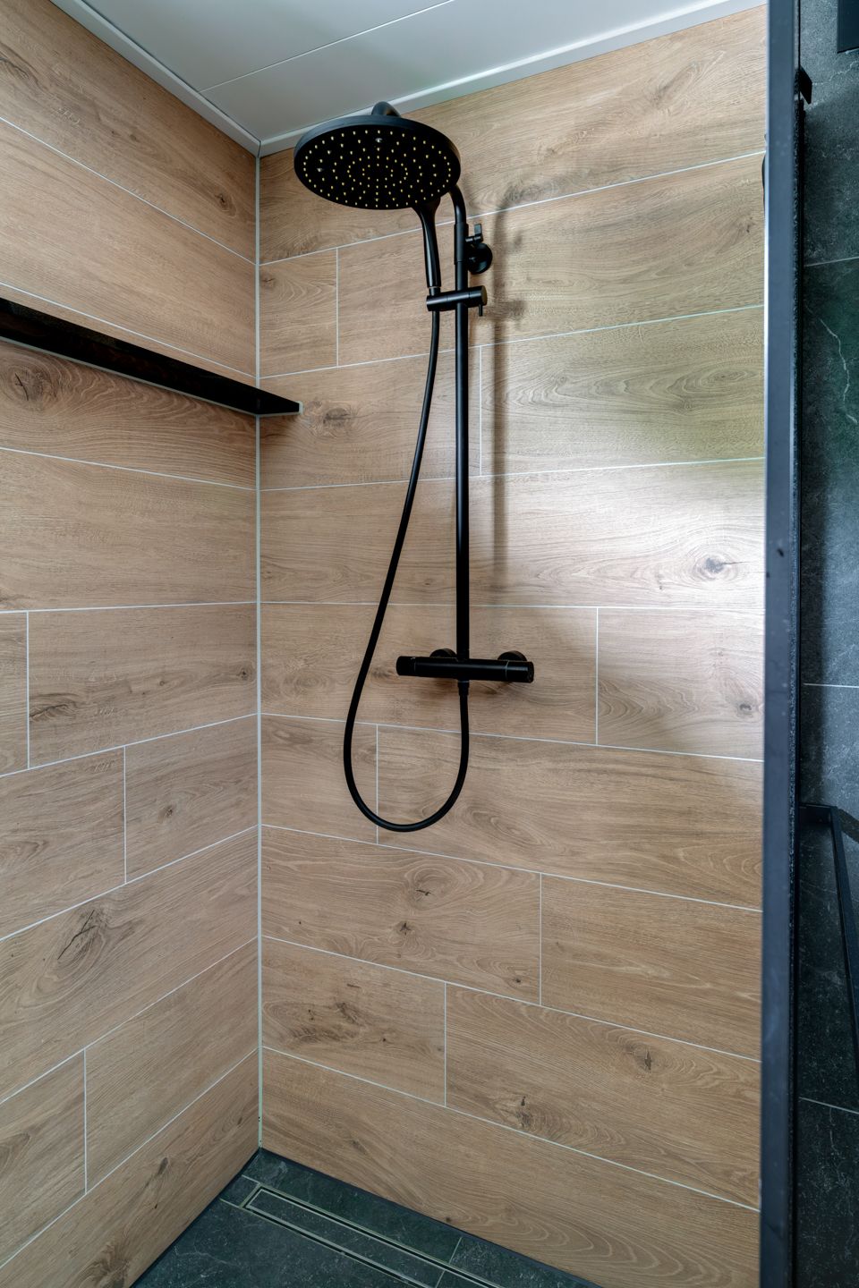 Photo 35 of Huissensestraat 1-A