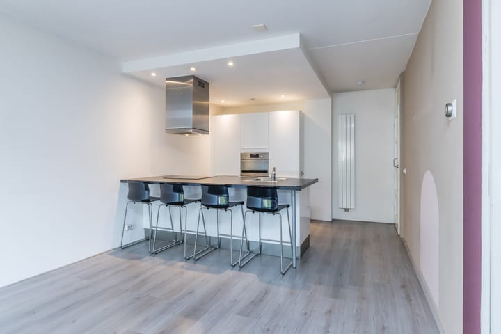 Tussenwoning te koop: Landvoogdstraat 81, Heerlen