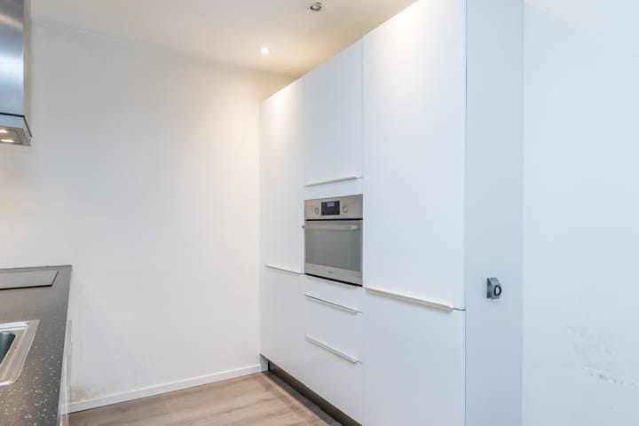 Tussenwoning te koop: Landvoogdstraat 81, Heerlen