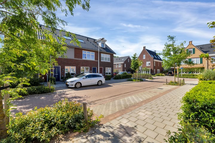 Tussenwoning te koop: Bolderik 27, Oudenhoorn