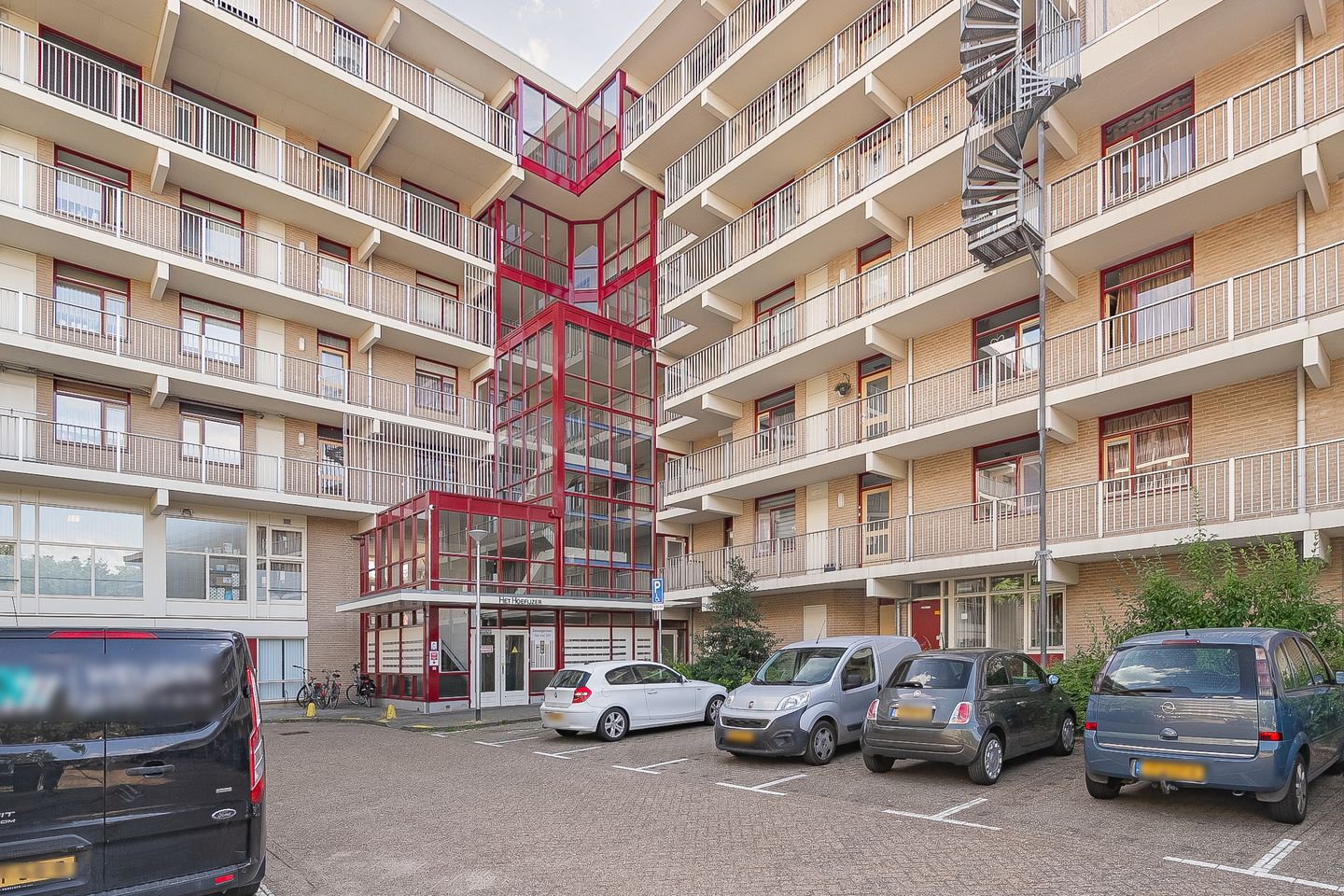 Photo 19 of Zeswegenlaan 213