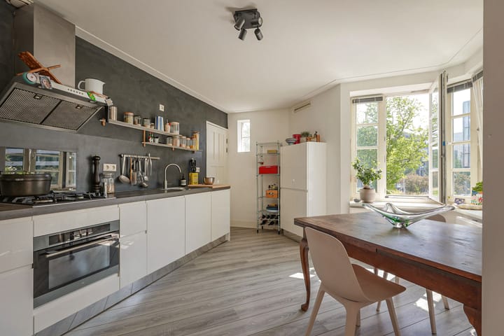 Appartement te koop: Transvaalkade 131-1, Amsterdam