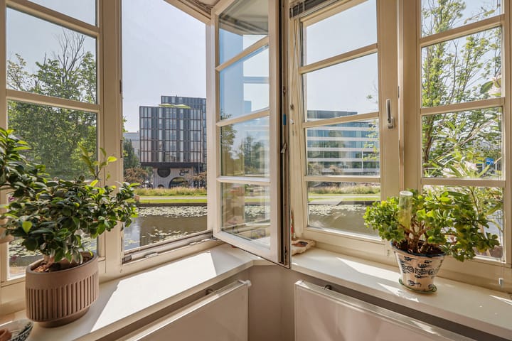 Appartement te koop: Transvaalkade 131-1, Amsterdam