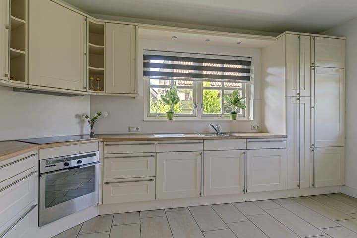 Vrijstaande woning te koop: Stationsstraat 29, Valburg
