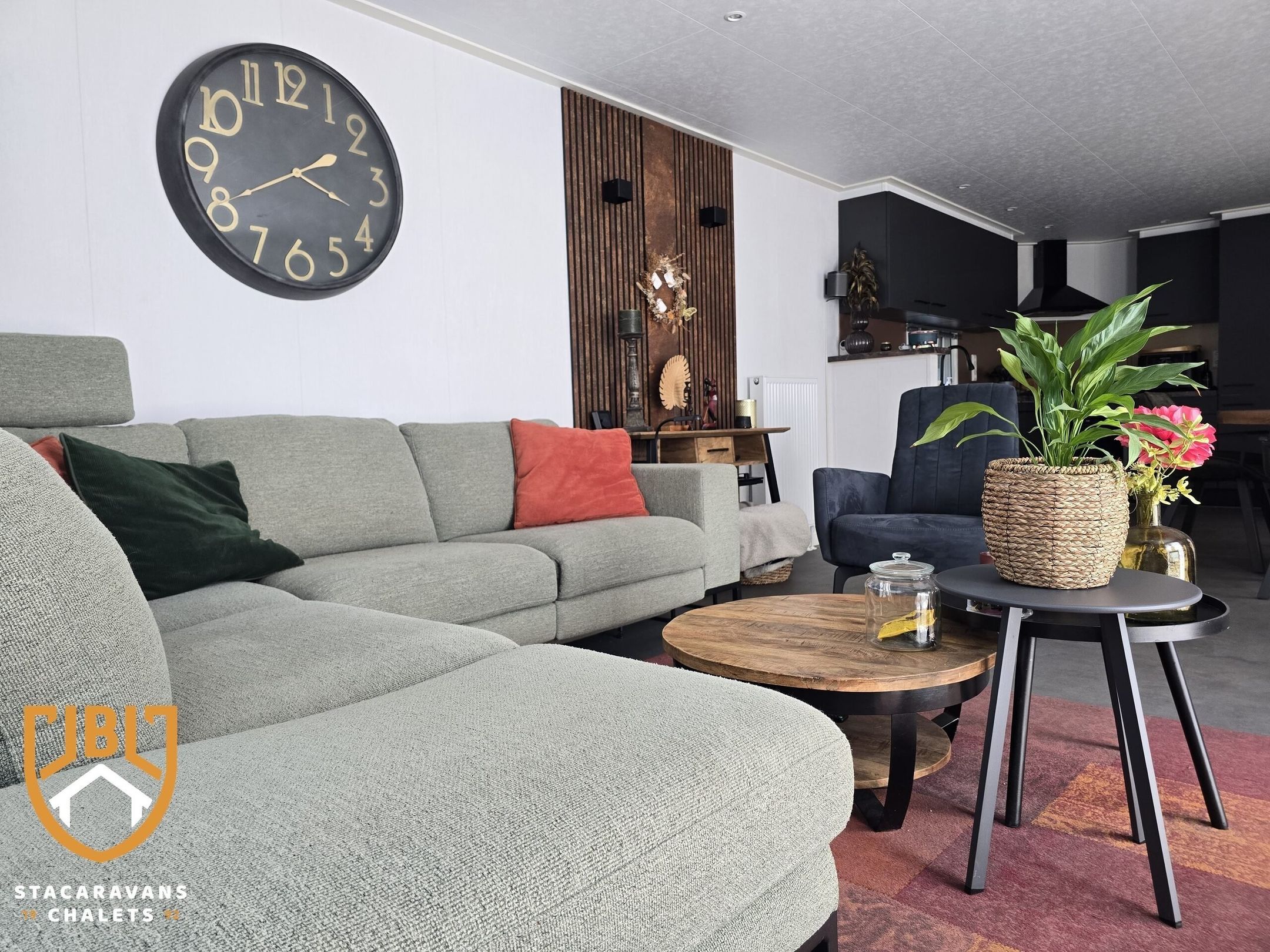 2-bedroom freehold villa in Neer — photo 3 of 5