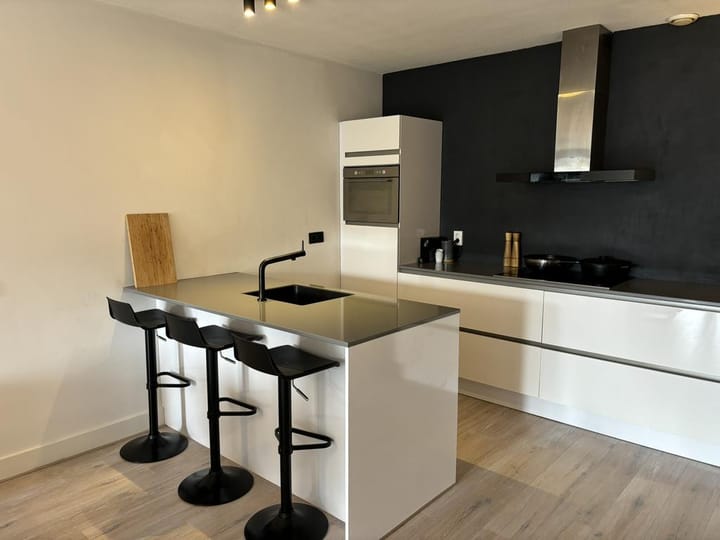 Appartement te huur: Sint-Jobskade 60, Rotterdam