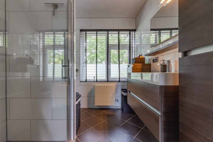 Foto 4 van Esdoornstraat 16