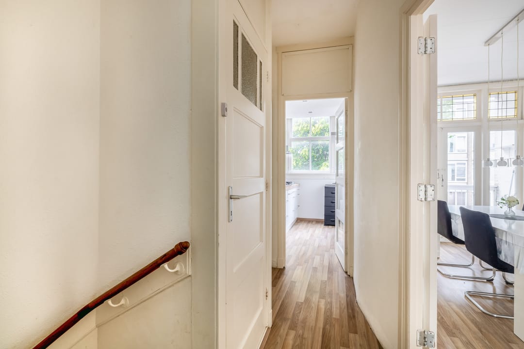 Photo 7 of Van 's-Gravesandestraat 26-B