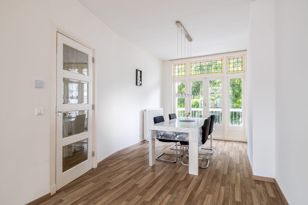 Photo 13 of Van 's-Gravesandestraat 26-B