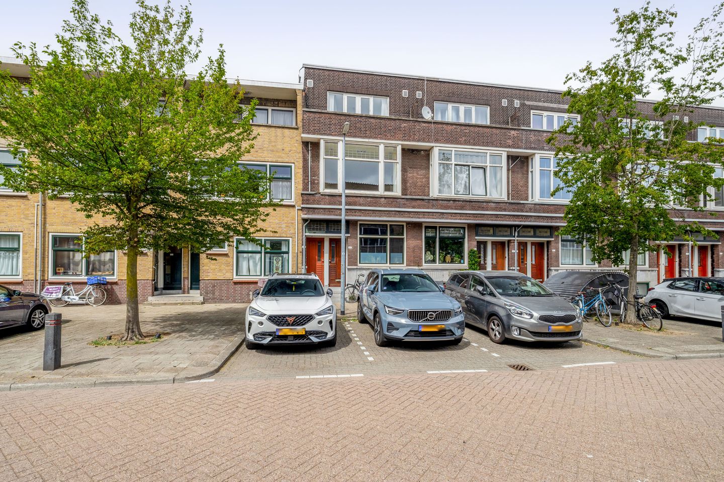Photo 35 of Van 's-Gravesandestraat 26-B