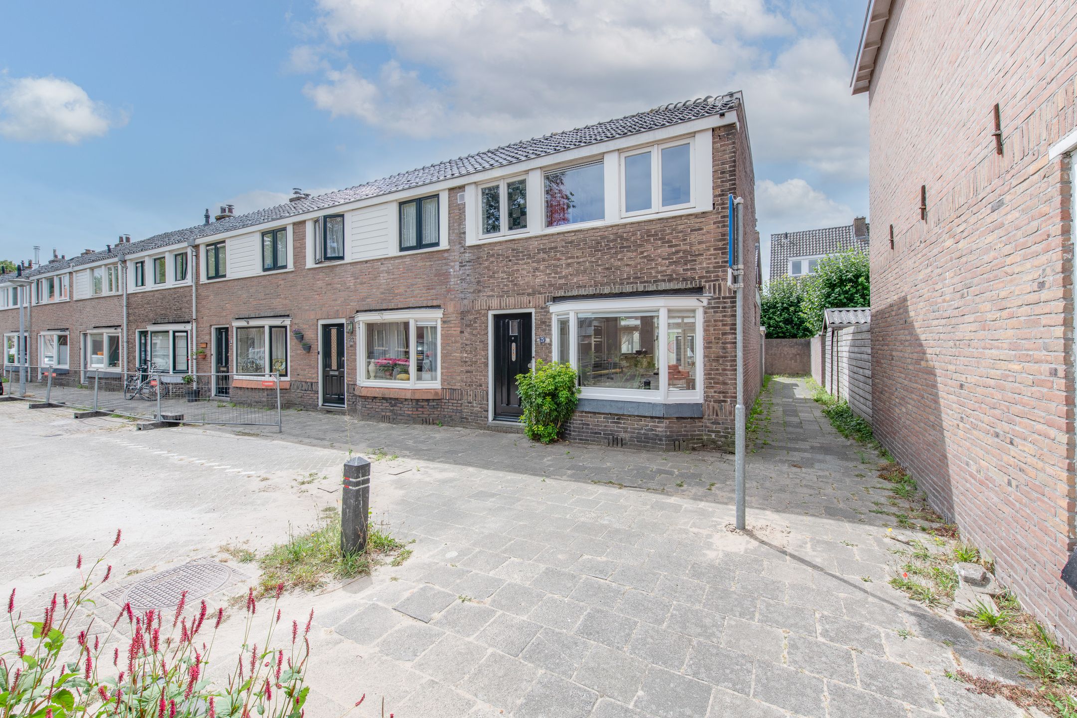 C.W.Bruinvisstraat 25 