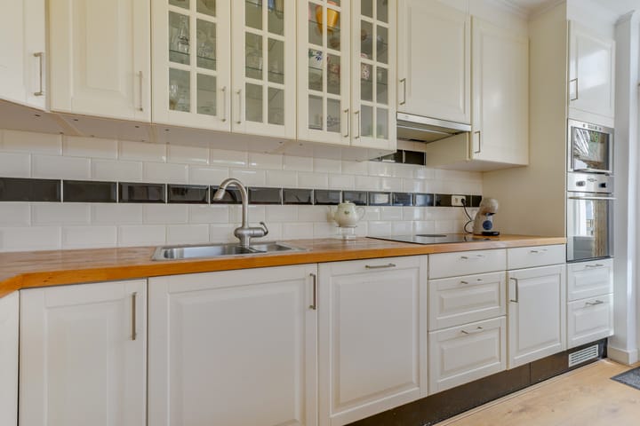 Hoekwoning te koop: C.W.Bruinvisstraat 25, Alkmaar