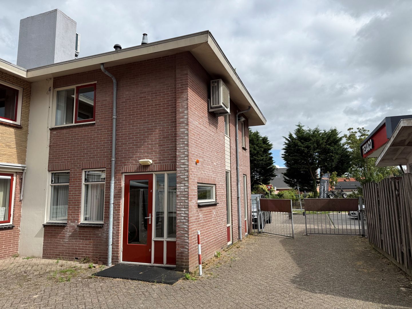 Bekijk foto 1 van Damweg 3